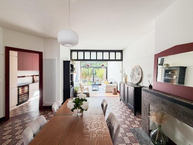 Vente Maison 7 pièces 166 m2 Lille