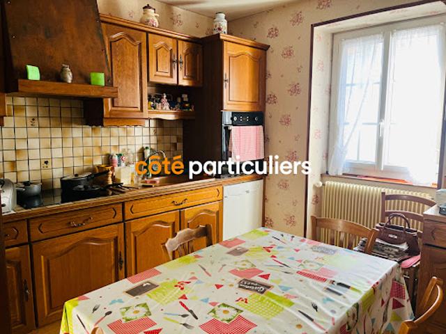 Vente Maison 7 pièces 166 m2 Saint Jean de Vaux