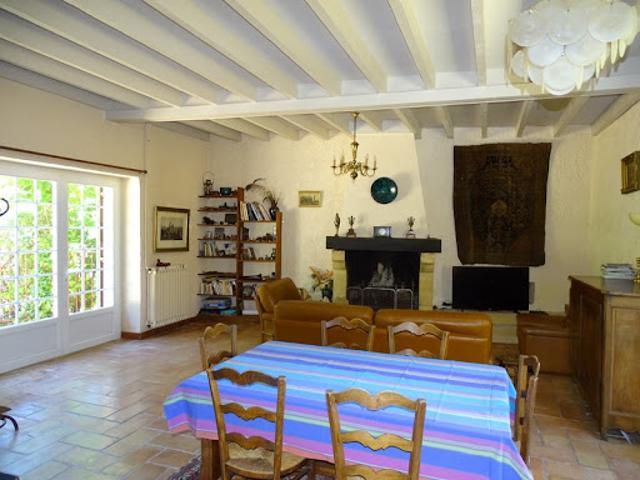 Vente Maison 7 pièces 167 m2 Montignac