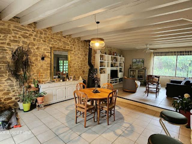 Vente Maison 7 pièces 167 m2 Antugnac
