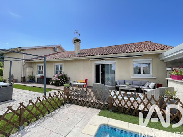 Vente Maison 7 pièces 167 m2 Bassens