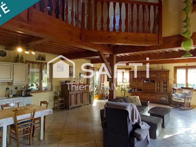 Vente Maison 7 pièces 167 m2 Besain