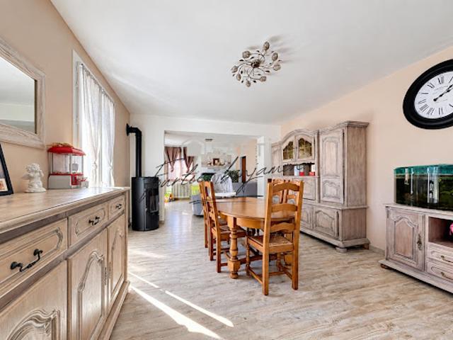 Vente Maison 7 pièces 167 m2 Gurcy le Châtel