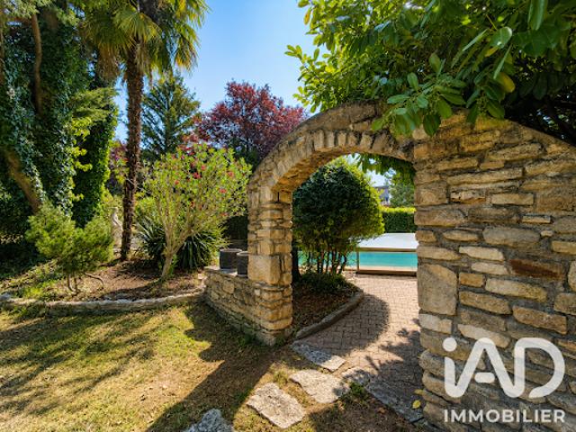 Vente Maison 7 pièces 167 m2 Gargas
