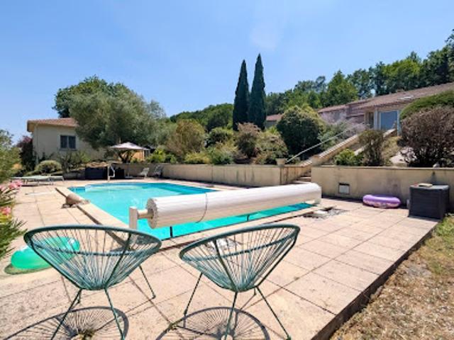 Vente Maison 7 pièces 167 m2 Roquefort