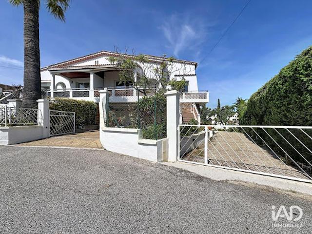 Vente Maison 7 pièces 167 m2 Sainte Maxime