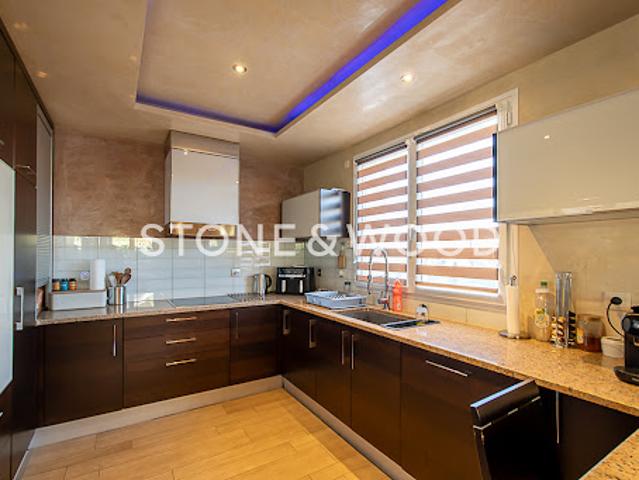 Vente Maison 7 pièces 168 m2 Bossey