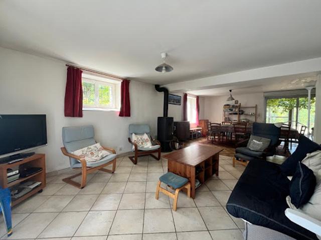 Vente Maison 7 pièces 168 m2 Langonnet