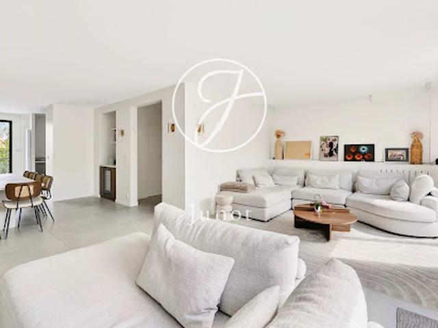 Vente Maison 7 pièces 168.8 m2 Rueil Malmaison