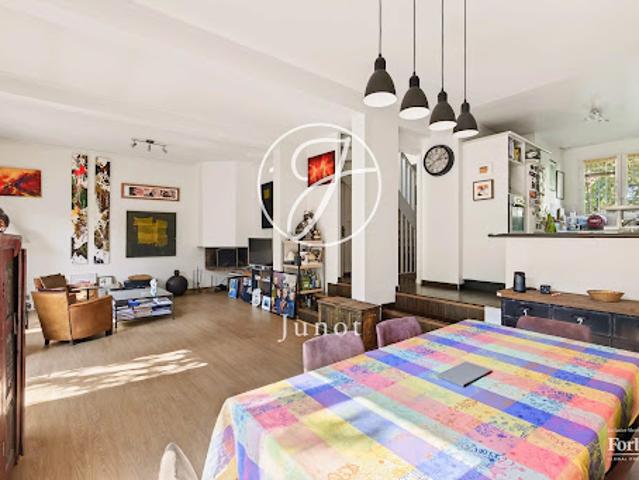Vente Maison 7 pièces 168 m2 Suresnes