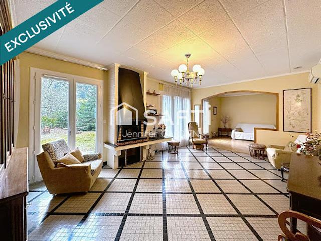 Vente Maison 7 pièces 168 m2 Saint Aubin de Médoc