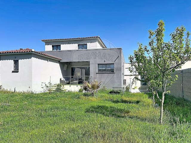 Vente Maison 7 pièces 168 m2 Saint Geniès de Malgoirès