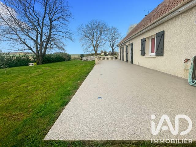 Vente Maison 7 pièces 168 m2 Saint Hilliers