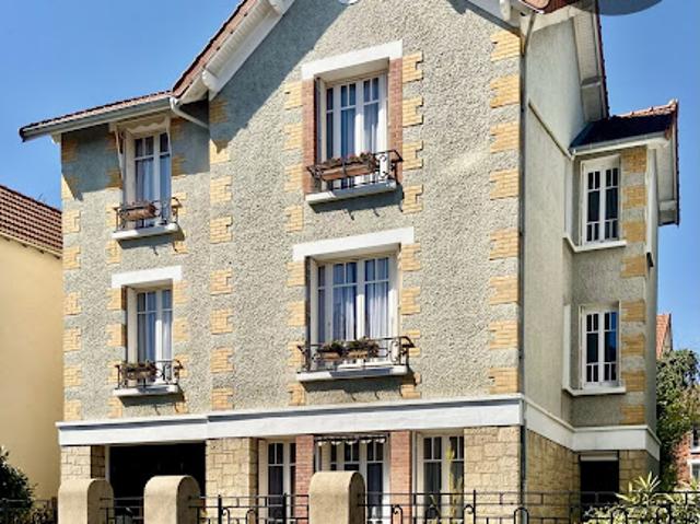 Vente Maison 7 pièces 168 m2 Sceaux