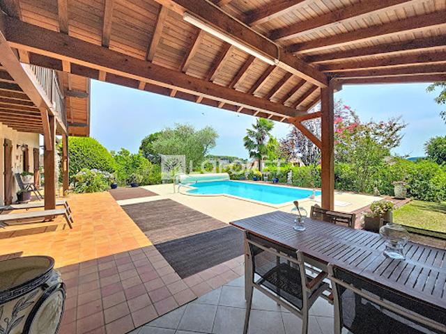 Vente Maison 7 pièces 169 m2 Orthez