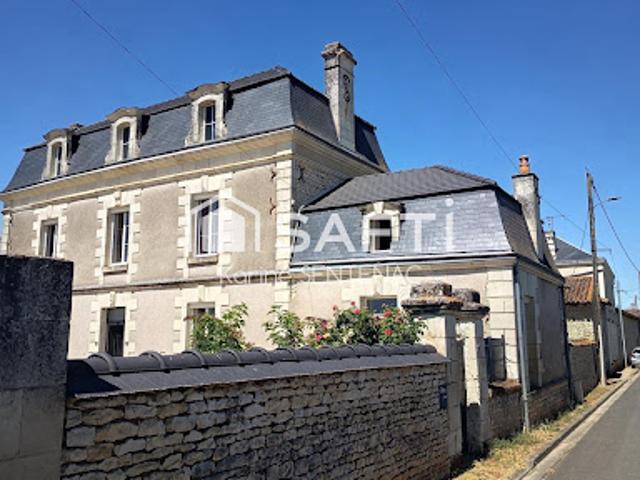 Vente Maison 7 pièces 169 m2 Angliers