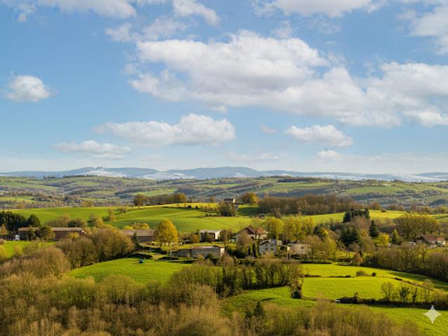 Vente Maison 7 pièces 169 m2 Figeac