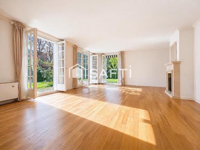Vente Maison 7 pièces 169 m2 Villecresnes