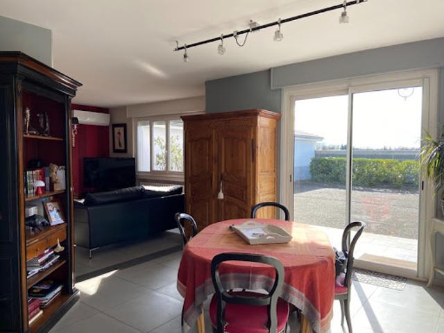 Vente Maison 7 pièces 160 m2 Maringues