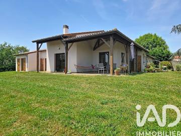 Vente Maison 7 pièces 160 m2 Montestruc sur Gers