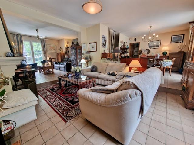 Vente Maison 7 pièces 160 m2 Avrainville