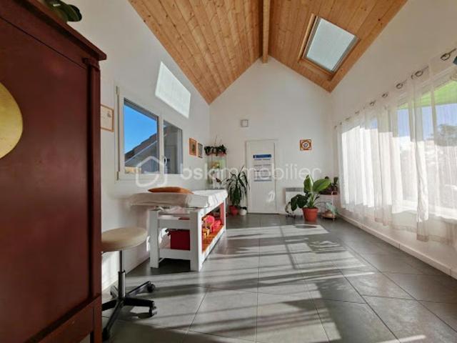Vente Maison 8 pièces 160 m2 Aast