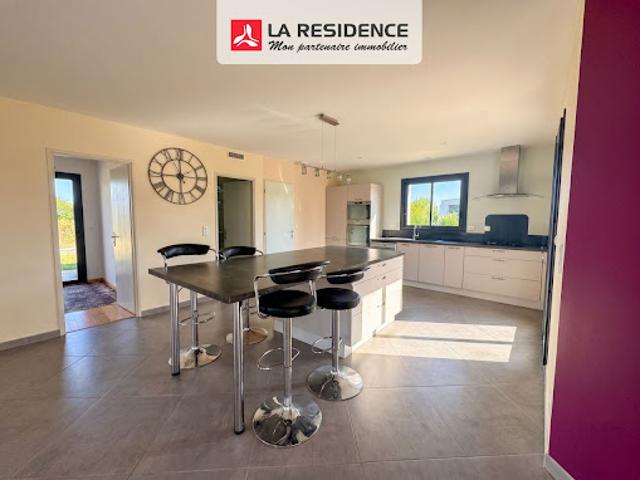 Vente Maison 7 pièces 160 m2 Alairac