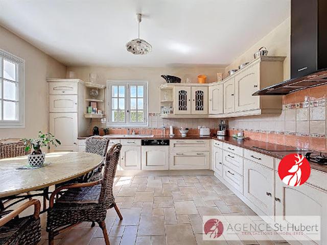 Vente Maison 7 pièces 160 m2 Barbizon