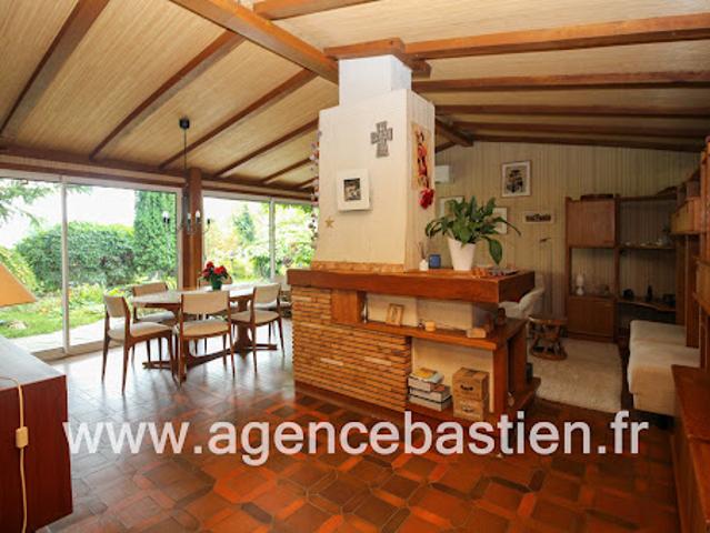 Vente Maison 7 pièces 160 m2 Divonne les Bains