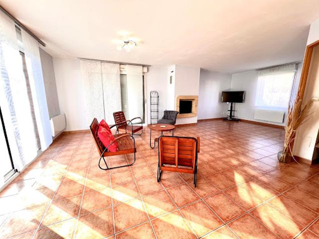 Vente Maison 7 pièces 160 m2 Hasnon