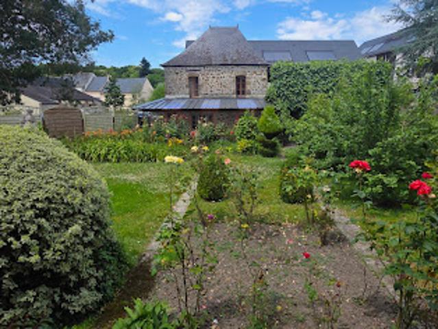 Vente Maison 7 pièces 160 m2 Jugon les Lacs