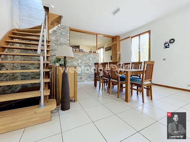 Vente Maison 7 pièces 160 m2 Jouy le Moutier
