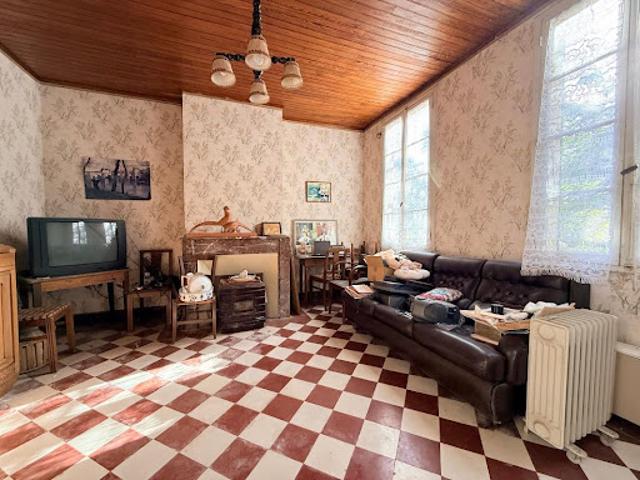 Vente Maison 7 pièces 160 m2 Laujuzan