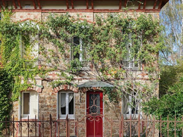 Vente Maison 7 pièces 160 m2 Saint Rémy lès Chevreuse