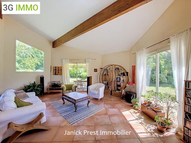 Vente Maison 7 pièces 160 m2 Sainte Foy d'Aigrefeuille