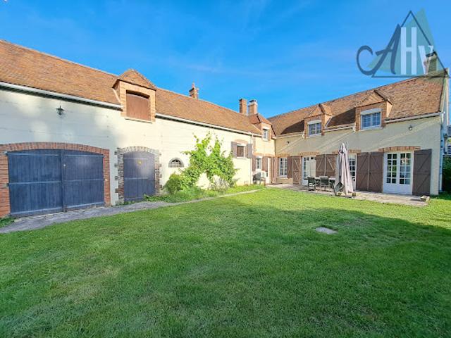 Vente Maison 7 pièces 160 m2 Villeneuve l'Archevêque