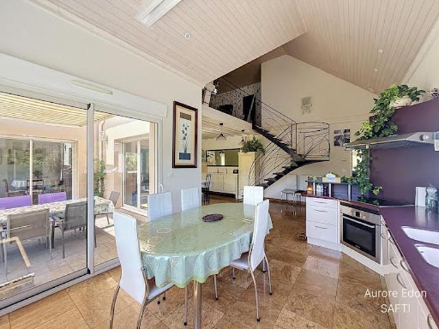 Vente Maison 7 pièces 161 m2 Ombrée d'Anjou