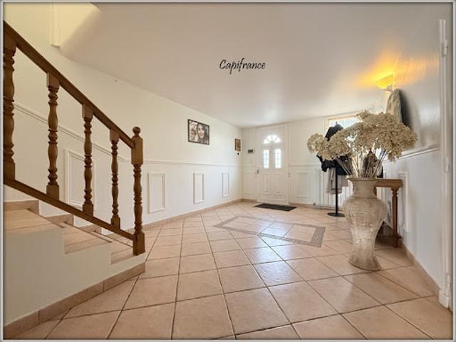 Vente Maison 7 pièces 161 m2 Aulnay sous Bois