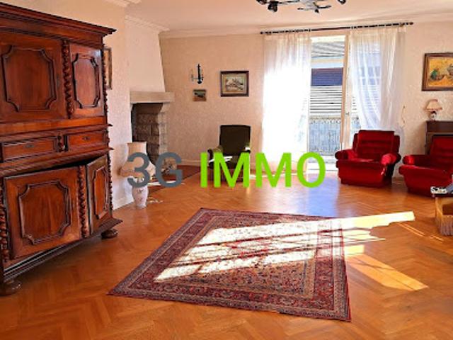 Vente Maison 7 pièces 161 m2 Ambert
