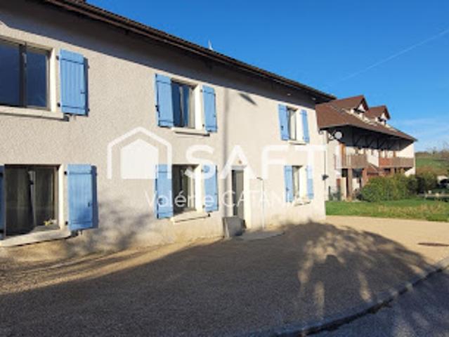 Vente Maison 7 pièces 161 m2 Velanne