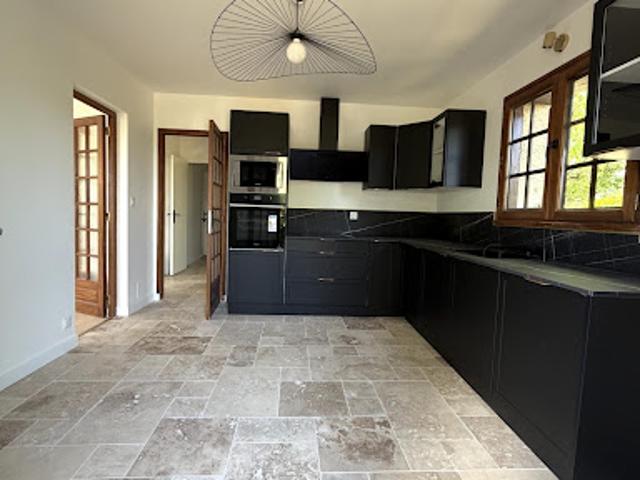 Vente Maison 7 pièces 162 m2 Montbazon