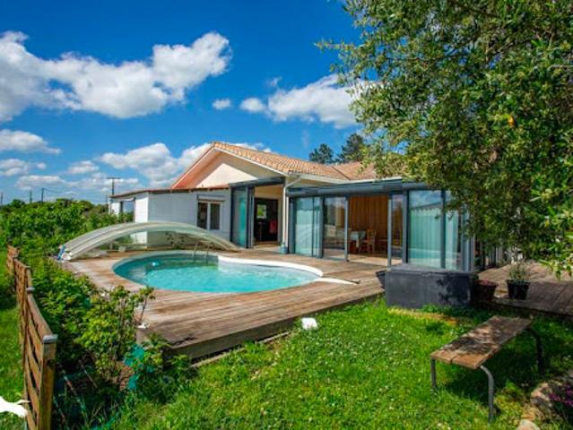Vente Maison 7 pièces 162 m2 Cadillac sur Garonne