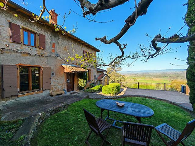 Vente Maison 7 pièces 162 m2 Charnay