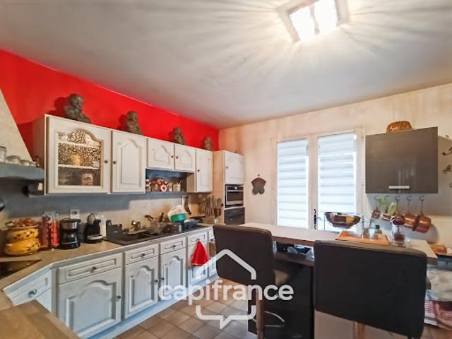 Vente Maison 7 pièces 162 m2 Douzains