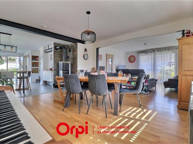 Vente Maison 7 pièces 162 m2 Erstein