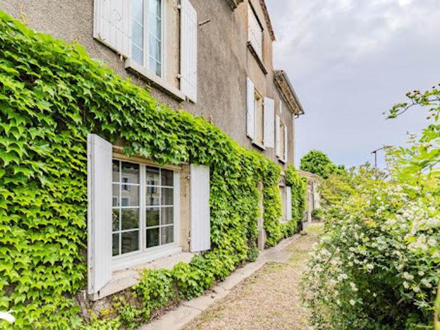 Vente Maison 7 pièces 162 m2 Lamothe Montravel