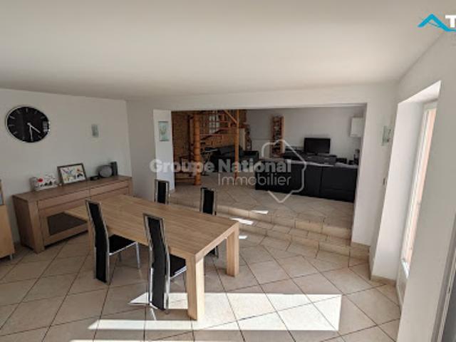 Vente Maison 7 pièces 162 m2 Sainte euphemie