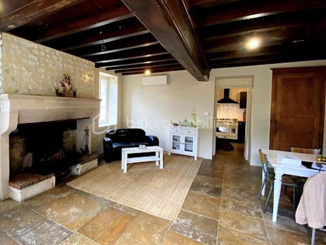Vente Maison 7 pièces 162 m2 Vault de Lugny