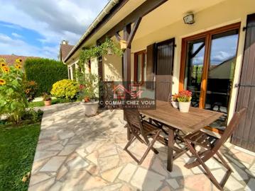 Vente Maison 7 pièces 162.79 m2 Ozoir la ferriere