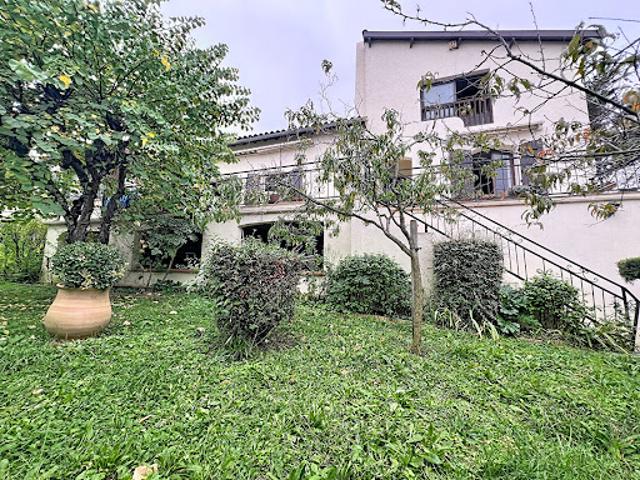 Vente Maison 7 pièces 163 m2 Auzeville Tolosane